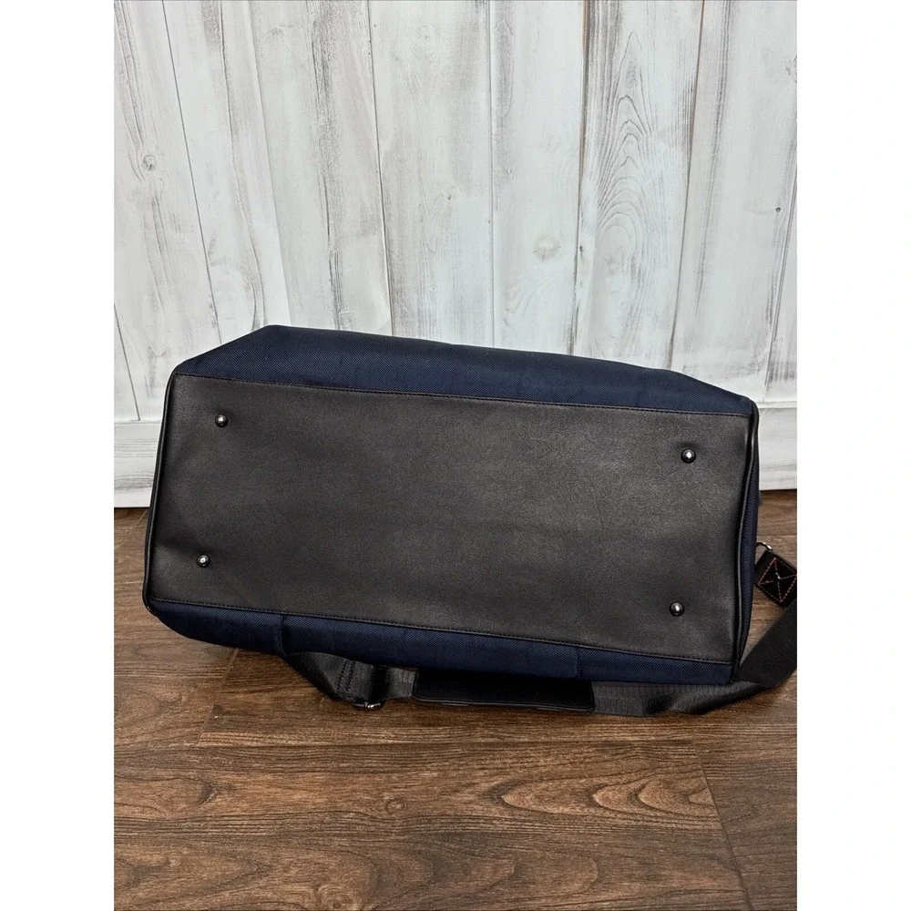 ROBERT GRAHAM Le Clerc II Weekend Duffle Bag Navy Blue Weekender Travel Carryon